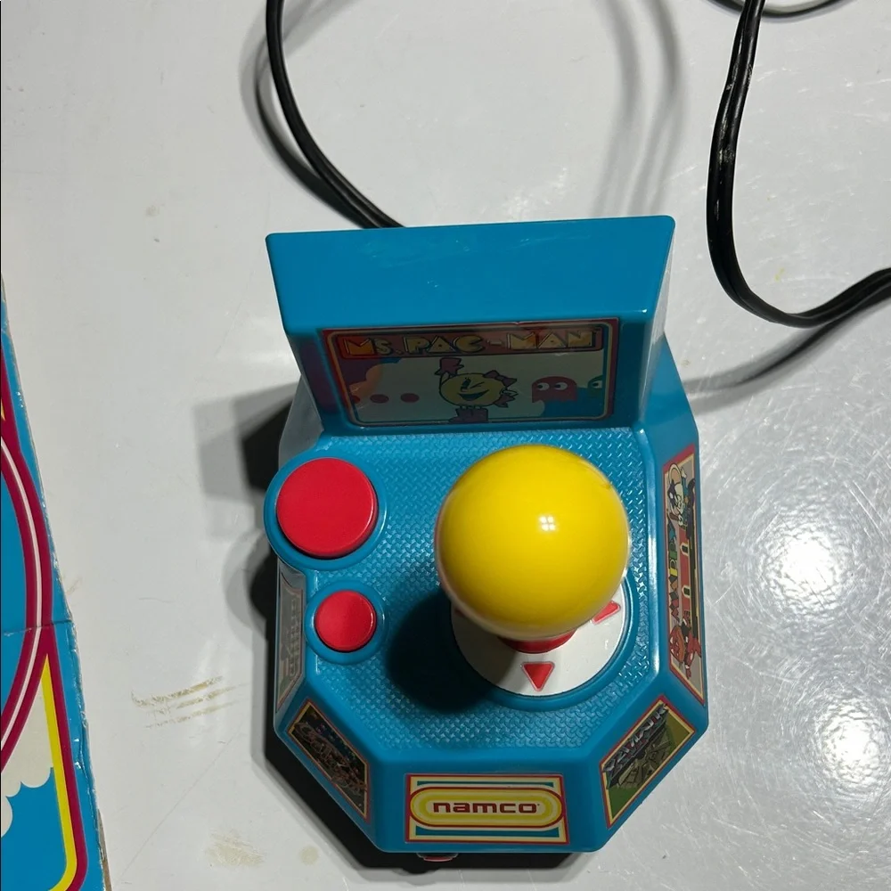 Namco Ms. Pac-Man Plug & Play Arcade Game - Blue